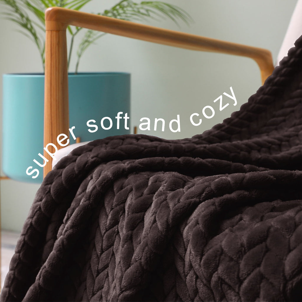 King Size Flannel Fleece Blanket, 90"X104" Soft Jacquard Weave Leaves Pattern Velvet Plush Bed Blanket, Coffee